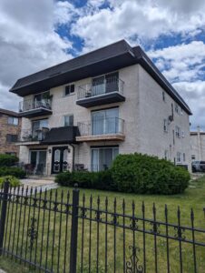 1.5 - In-Unit-Laundry, Parking, Great Area!
